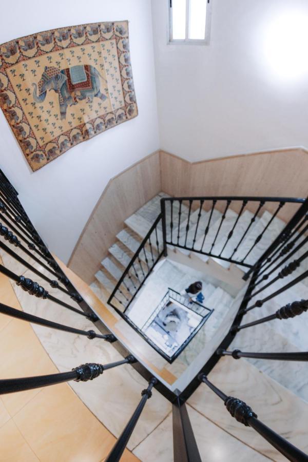 Hotel Delphos Moraleja Luaran gambar