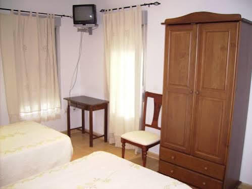 Hotel Delphos Moraleja Luaran gambar